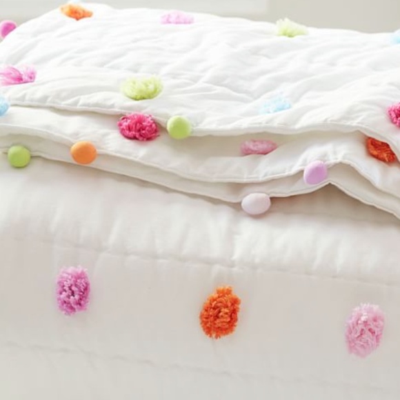 Pottery Barn Kids Bright Pom-Pom Full/Queen Quilt & Shams (3) Set - Picture 1 of 10